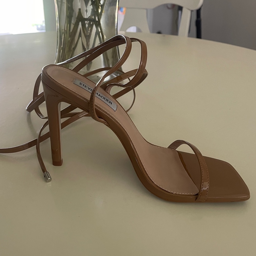 Steve Madden Uplift - Carmel